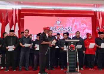 Deklarasi Gerakan Marhaenisme (GEMA) Indonesia di kantor DPC PDI-P Banyumas, Kamis (7/6/2024)