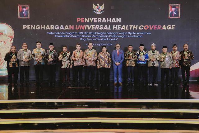 Pemkab Banyumas Raih Penghargaan UHC Award 2024
