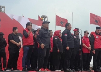 PDI-P Berikan Surat Tugas untuk Edy Rahmayadi Maju Bakal Cagub Sumut