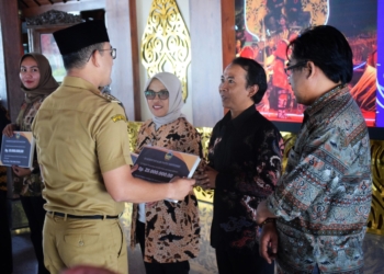 Dinporabudpar Beri Bantuan untuk Grup Kenthongan Mulai Rp 25 Juta Hingga Rp 10 Juta