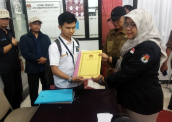 KPU Kembalikan Berkas Pendaftaran Ma’ruf Cahyono-Yulianti karena Tak Lengkap