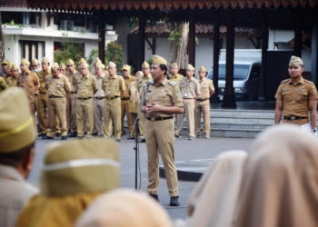 Pimpin Apel Pagi, PJ Bupati Banyumas Sampaikan Kesiapaan untuk Penyelesaian Masalah di Banyumas