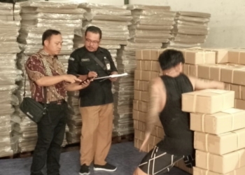 Bawaslu Awasi Distribusi Surat Suara Bupati dan Wakil Bupati Banyumas