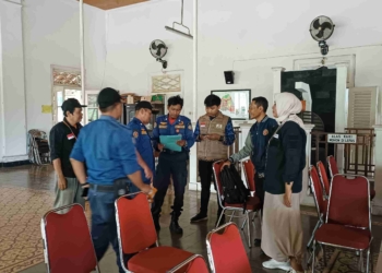 Bawaslu Awasi Pemeriksaan Gudang Logistik Pilkada 2024 Kecamatan Banyumas