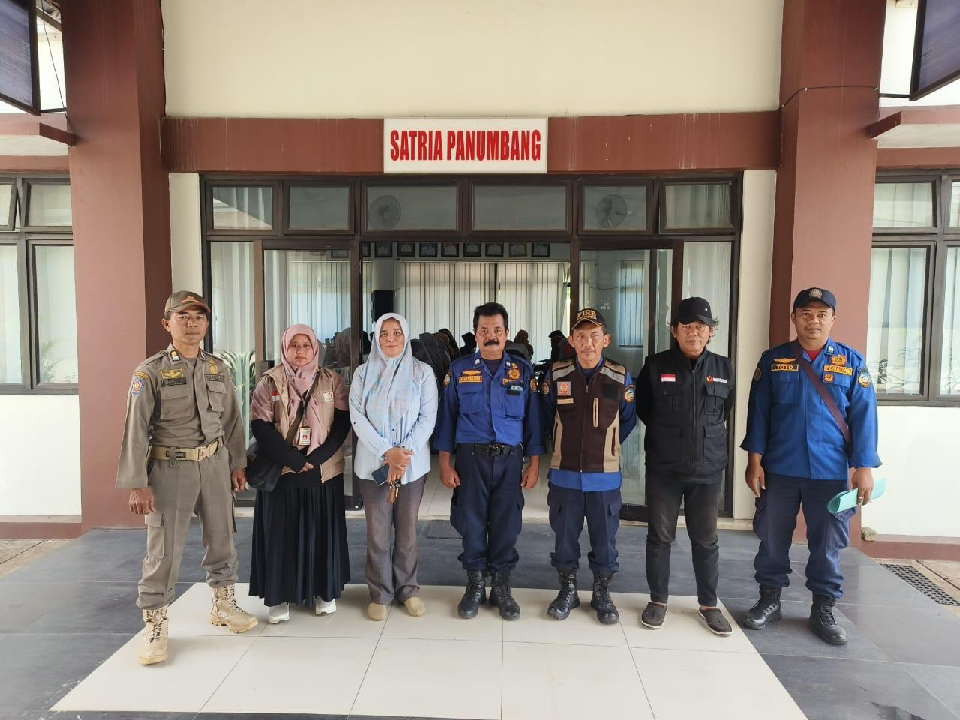 Inspeksi Gudang Logistik, Panwaslucam Sumbang Temukan Alat Pemadam Api Kadaluarsa