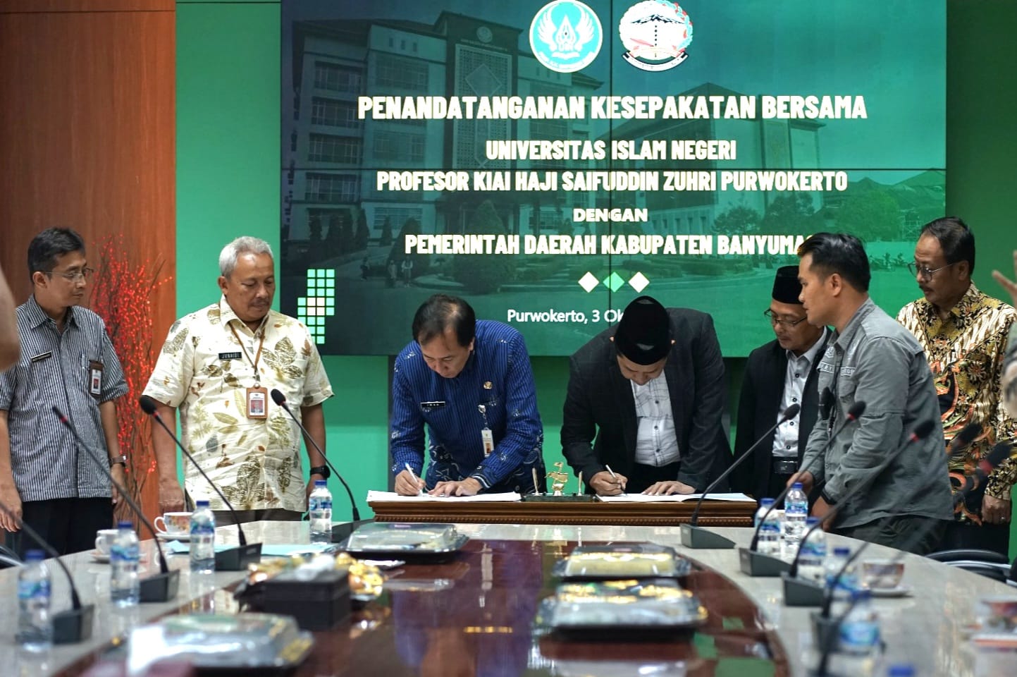 Pj Bupati Banyumas dan Rektor UIN Saizu Tandatangani MOU Perkuat Implementasi Tri Dharma Perguruan Tinggi