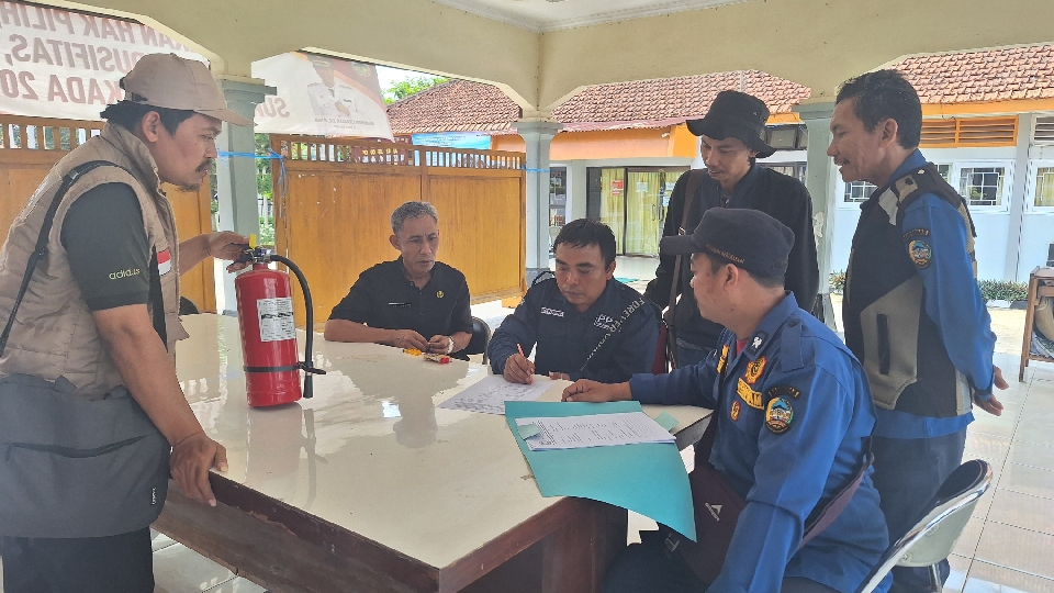 Tiga Catatan Untuk Gudang Logistik Pilkada di Purwokerto Utara