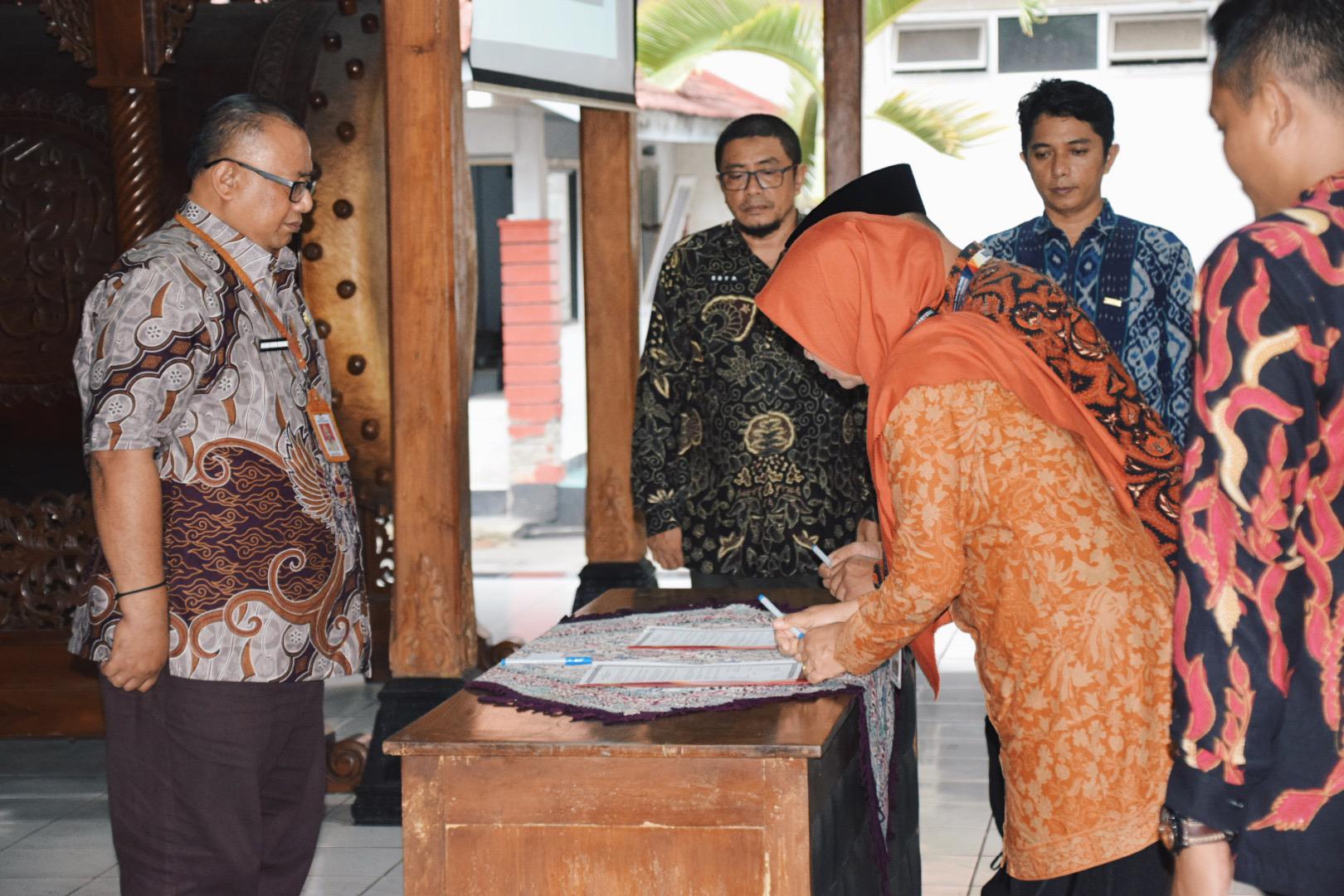 Sekda Banyumas Lantik 12 Pejabat Fungsional