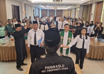 71 Pengawas TPS Dilantik, Panwaslu Purwokerto Utara : Harus Taat, Cepat dan Tepat!