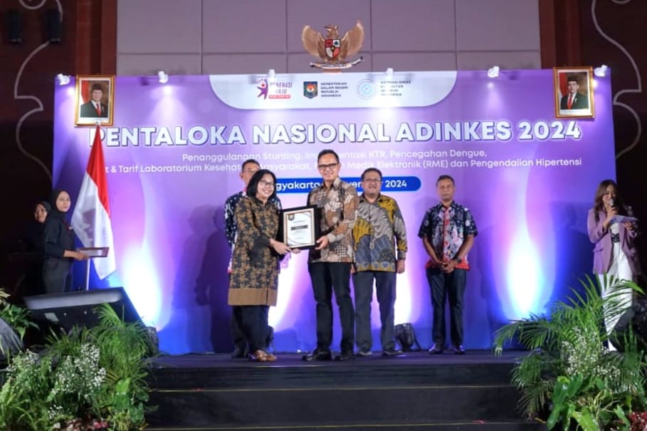 Pemkab Banyumas Raih Penghargaan Implementasi Kawasan Tanpa Rokok