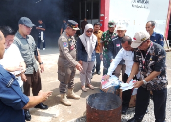 KPU Banyumas Musnahkan Surat Suara Rusak Pemilu 2024