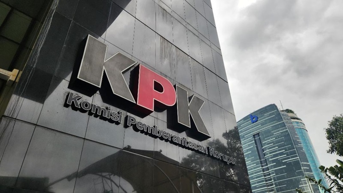 KPK Cekal 2 Elite PDIP, Hasto Kristiyanto dan Yasonna Laoly Dilarang ke Luar Negeri