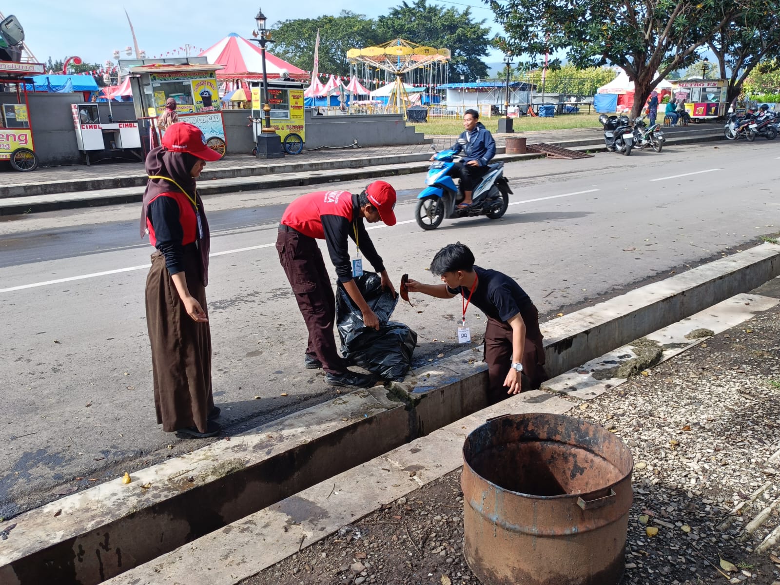 Ratusan Pramuka Banyumas Bersatu dalam Aksi Jemput Sampah untuk Lingkungan Bersih