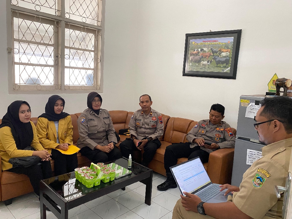 Cegah Penyebaran PMK, Kasat Binmas Polresta Banyumas Kordinasi Dengan Kadinkanak