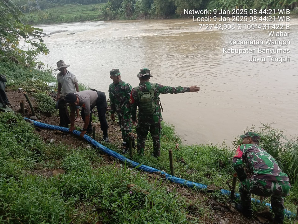 Kapolsek Wangon Tinjau Pipanisasi untuk Dukung Ketahanan Pangan