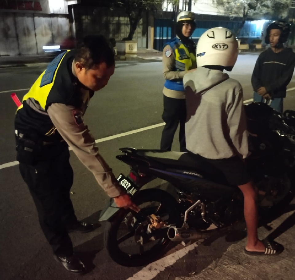 Sat Lantas Polresta Banyumas Tindak Pelanggar, Mayoritas Pelajar