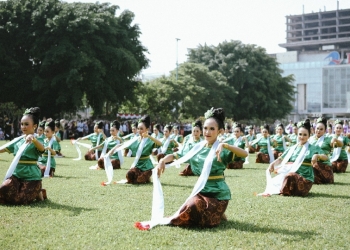 250 Pelajar dan Mahasiswa Bawakan Tari Banyumas Megot Saat Upacara Hari Jadi ke-454 Kabupaten Banyumas