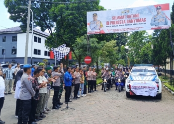 Polresta Banyumas dan Mahasiswa Bersinergi Sambut Ramadan 1446 H dengan Pembagian Sembako