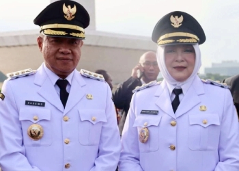 Bupati dan Wakil Bupati Banyumas Salat Id di Alun-alun Purwokerto, Dilanjutkan dengan Open House di Pendopo Si Panji