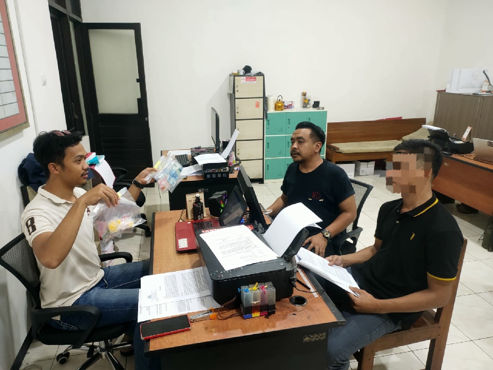 Pengedar Tramadol dan Heximer Ditangkap Sat Resnarkoba Polresta Banyumas