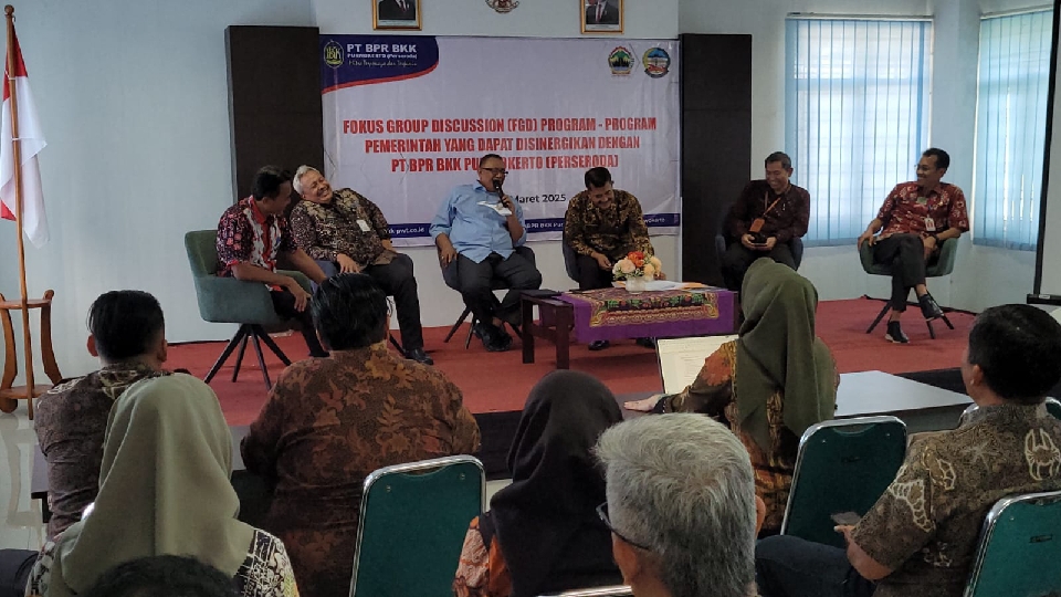 BPR BKK Purwokerto Diminta Garap Segmen Petani dan Pelajar