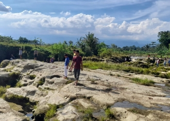 Seorang Balita Diduga Tenggelam di Sungai Logawa