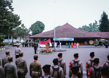 Upacara Harkitnas ke-117: Bangkit Bersama, Wujudkan Indonesia Kuat