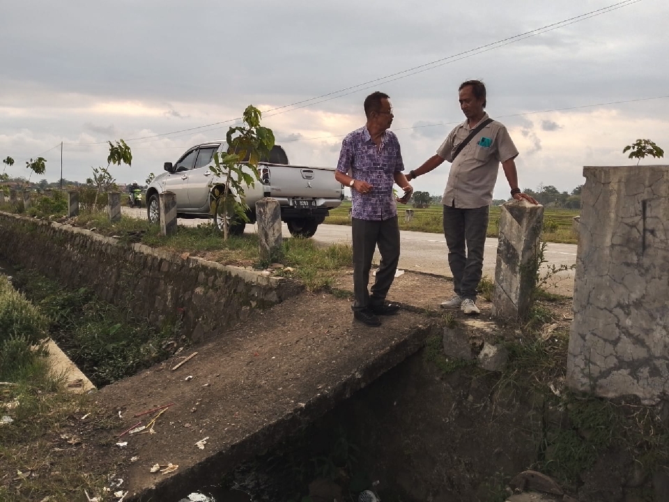 Limbah Medis Ditemukan di Irigasi Sokaraja, Diduga Berasal dari Purbalingga