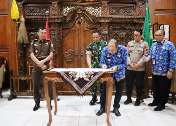 Bupati Banyumas Tekankan Penguatan Tata Kelola Data dan Pembentukan Satgas Parkir