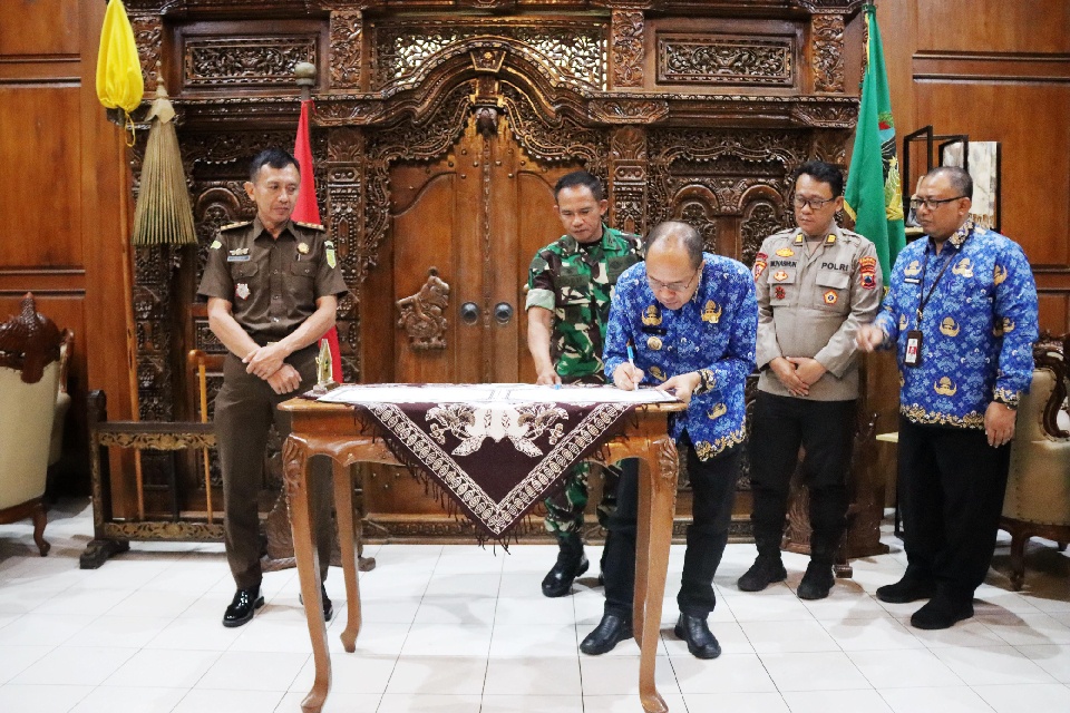 Bupati Banyumas Tekankan Penguatan Tata Kelola Data dan Pembentukan Satgas Parkir