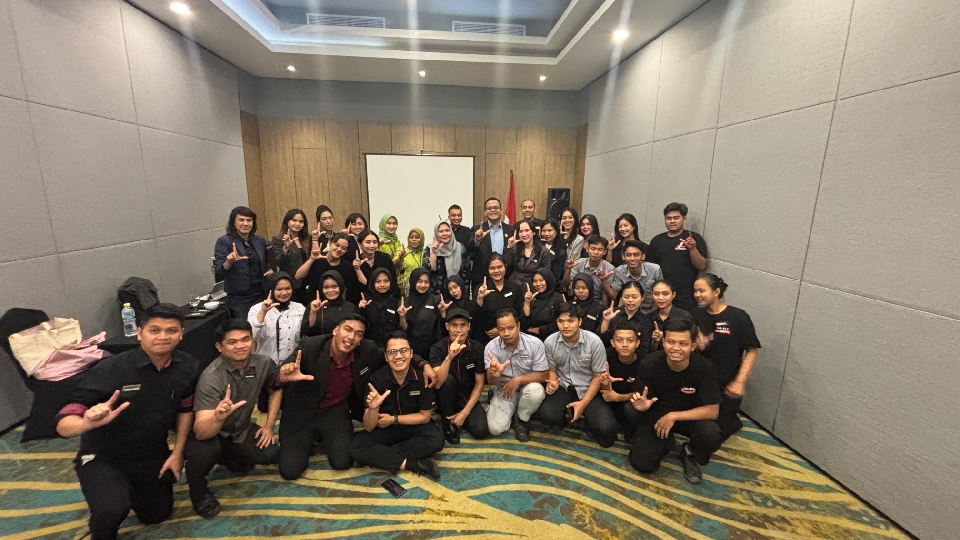 Luminor Hotel Purwokerto dan RSU Ananda Gelar Sharing Session Bertema “Kelola Stres, Tingkatkan Produktivitas”