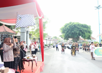 Pawai Ta’aruf Meriahkan Tahun Baru Islam di Banyumas, Ribuan Warga Semarakkan Syiar Islam