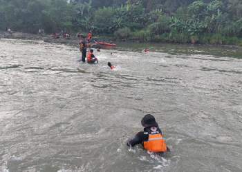 Lansia Pencari Kelapa yang Tenggelam di Sungai Klawing Ditemukan Meninggal