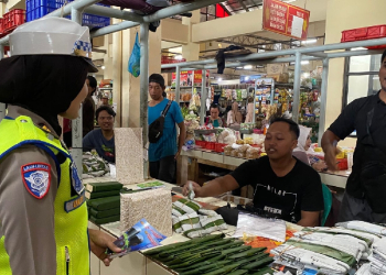 Giliran Pasar Manis Purwokerto Jadi Sasaran Sosialisasi Operasi Patuh Candi 2025
