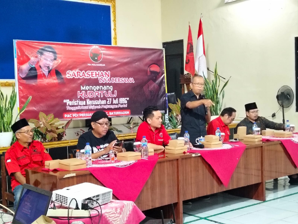 Kader PDI Perjuangan Baturraden Gelar Sarasehan dan Doa Bersama Peringati Peristiwa Kudatuli