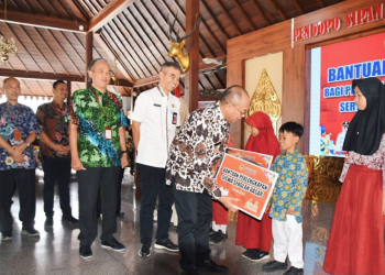 2.462 Siswa SD-SMP di Banyumas Terima Kartu Banyumas Pintar, Upaya Tekan Tingginya Angka Putus Sekolah