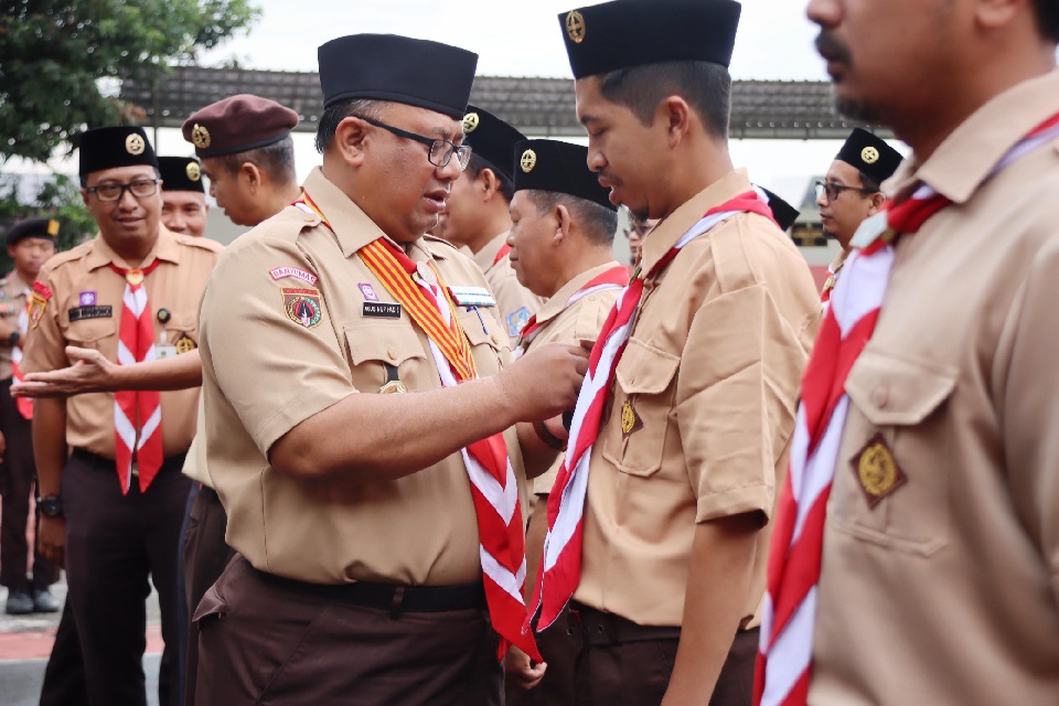 Sekda Banyumas Resmikan 22 Gugus Depan PKBM dan Lantik Ketua Mabigus