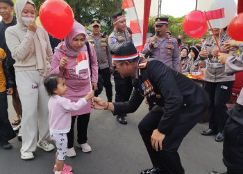 Warga Banyumas Antusias Serbu Stand Gerakan Pangan Murah Polresta di Car Free Day GOR Satria