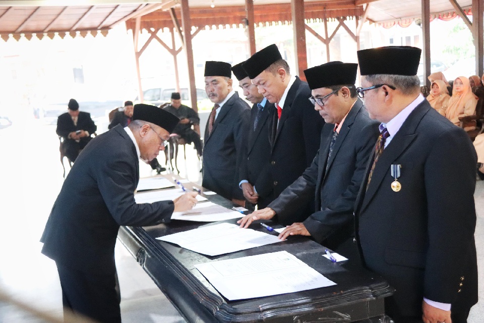 Rotasi Jabatan, Delapan Pejabat Tinggi Pratama Banyumas Bergeser Posisi