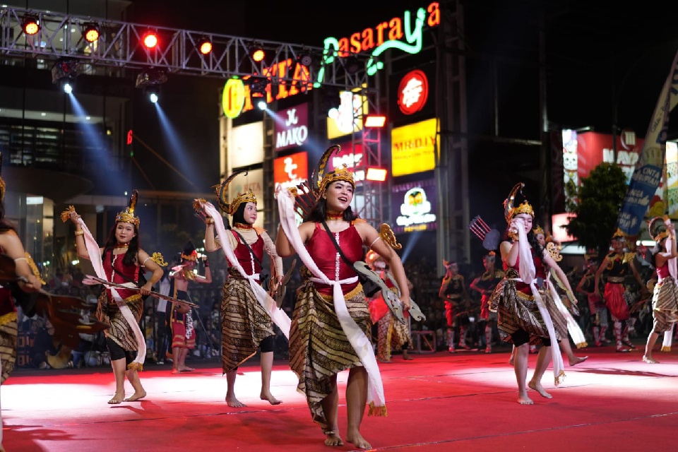 Festival Kenthongan Banyumas Jadi Magnet Puluhan Ribu Penonton