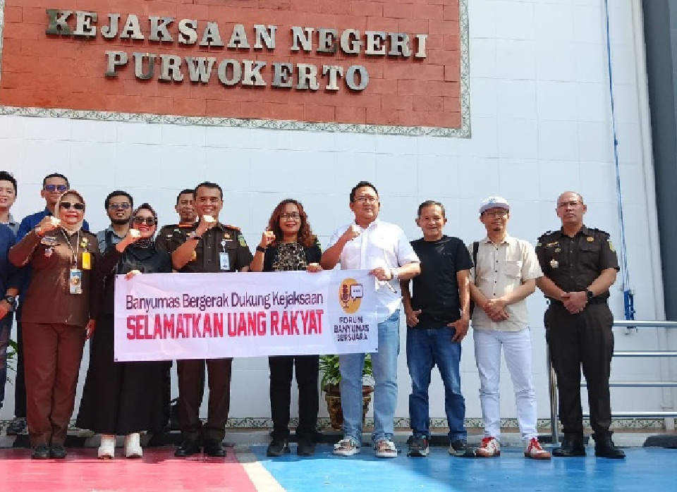 Forum Banyumas Bersuara Desak Evaluasi Tunjangan DPRD, Kajari: Akan Kami Kaji Secara Hukum