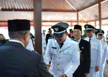 Lantik 40 Pejabat, Bupati Banyumas Minta Jajarannya Lebih Bijak di Era Keterbukaan Informasi