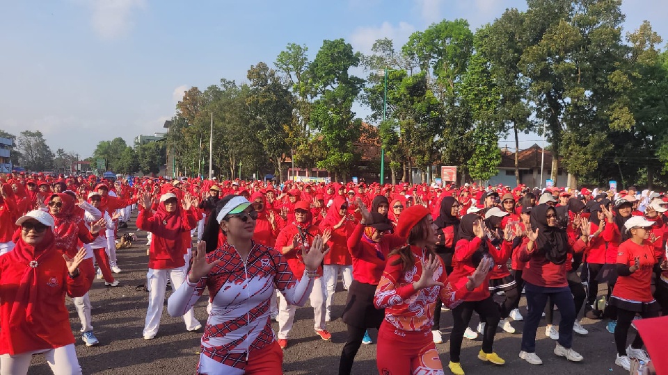 Senam Sehat Bareng KORMI! Lebih dari 3.000 Warga Ikut Bergerak