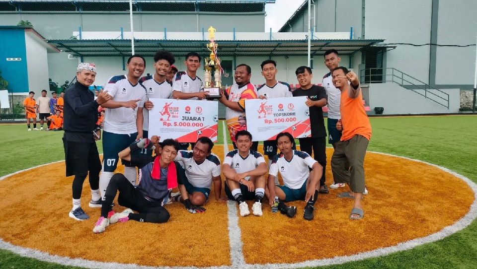 Yanuar Mini Soccer Fun Cup 2025: DPC PKS Cilacap Selatan Juara, Legislator Bungkam Tim Media