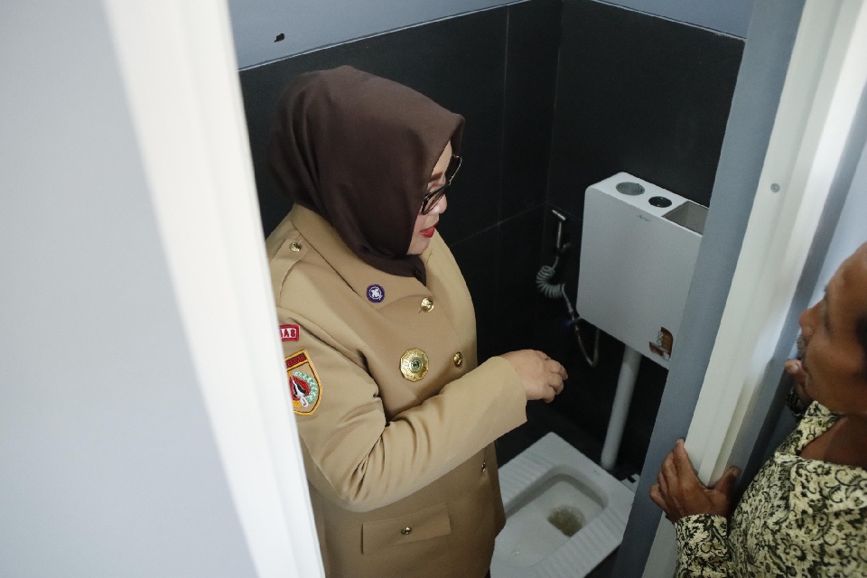 Sanitasi untuk Semua: Wabup Banyumas Ajak Warga Rawat Fasilitas MCK
