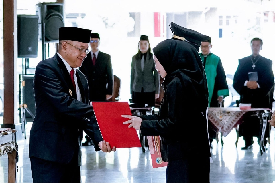 Bupati Banyumas Lantik 96 Pejabat Administratif, Dorong Birokrasi yang Lincah dan Responsif
