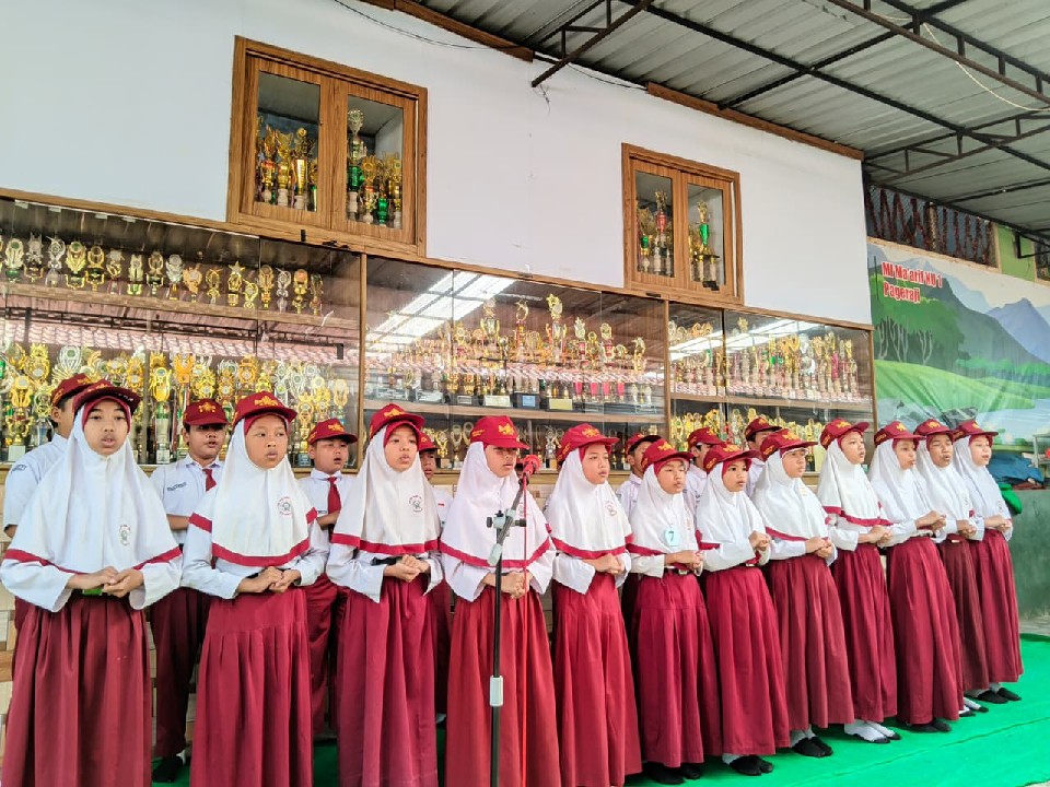 Hari Santri Nasional 2025, MI Ma’arif Pageraji Tanamkan Semangat Ke-NU-an Sejak Dini