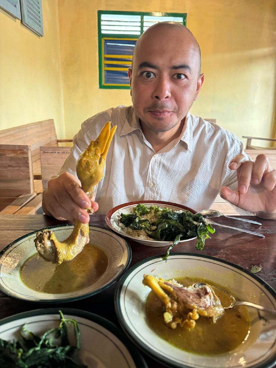 Warung Entok Nini Kenter Hadirkan Opor Tradisional dengan Cita Rasa Autentik dari Cilongok