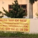 Banner Protes Sengketa Tanah di Karangbawang Dicopot Beberapa Jam Setelah Dipasang