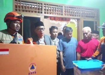 11 Warga Terdampak Longsor di Darmakradenan, Pemkab Banyumas Salurkan Bantuan